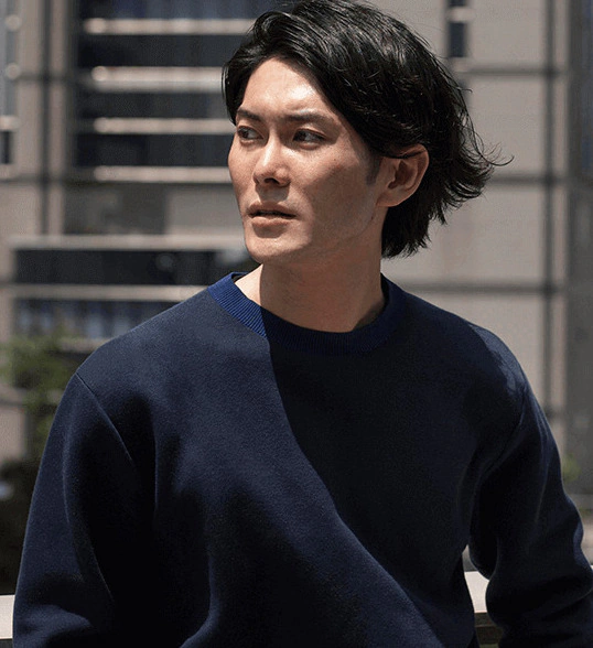 CUSTA Long Sleeve T-Shirts?