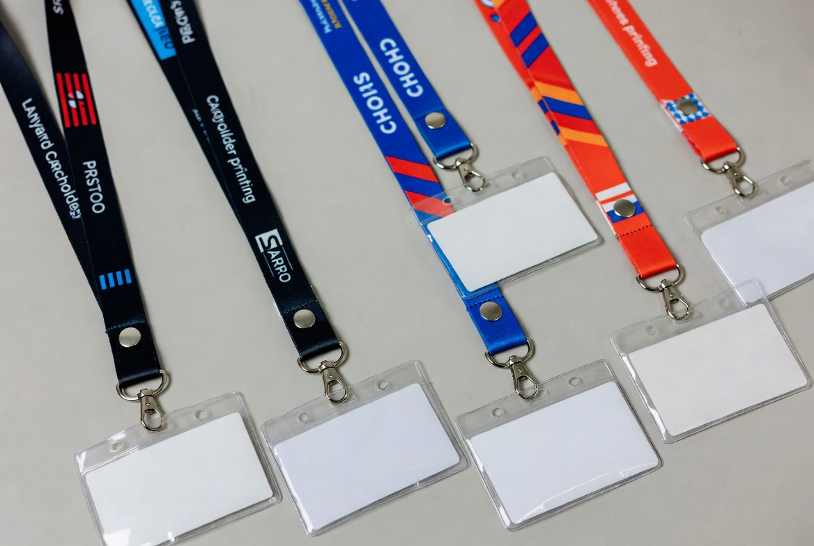 Bulk custom lanyard and cardholder printing Malaysia